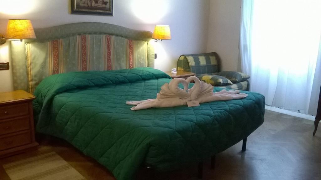Hotel Ely 비아레지오 객실 사진
