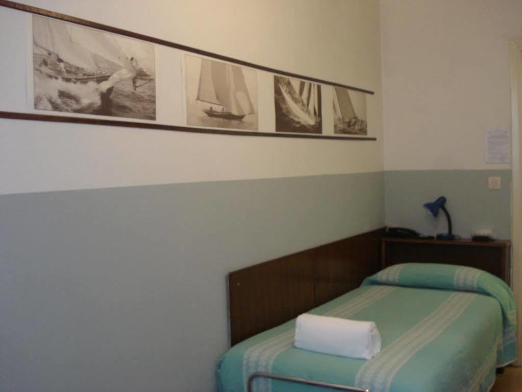 Hotel Ely 비아레지오 외부 사진